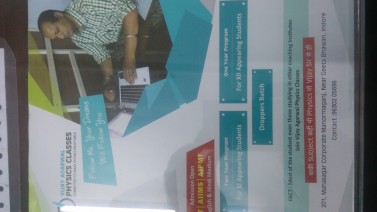 VIJAY AGARWAL PHYSICS CLASSES