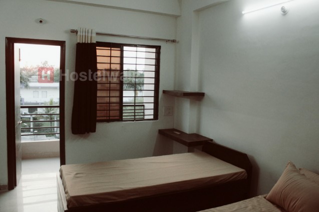 Satguru Girls Hostel